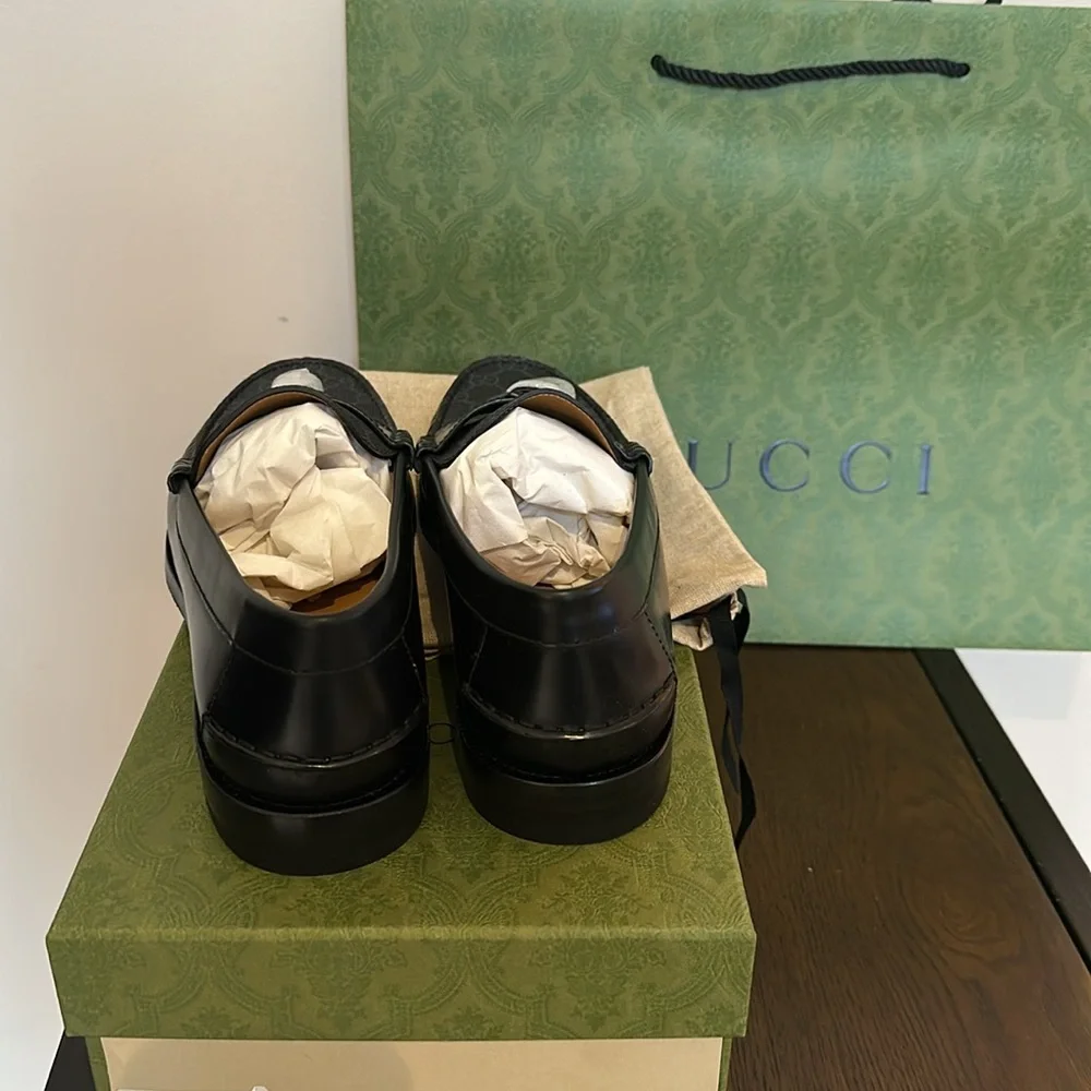 Gucci Logo Leather Loafers